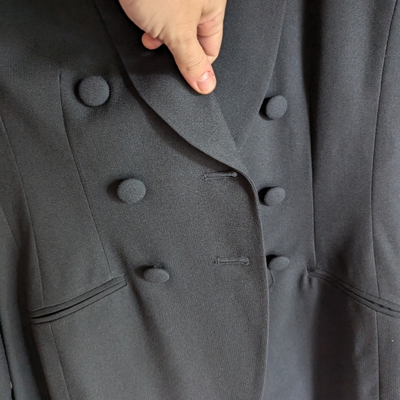 Vintage Black Blazer - 4 - Picture 5 of 5